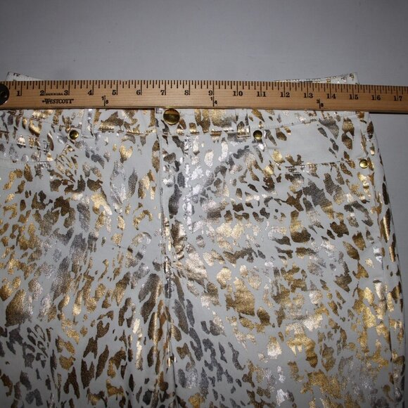 Chicos Platinum Denim Sz 0.5 x 24 White Gold Silver Animal Print Cotton Jeans - Picture 10 of 14